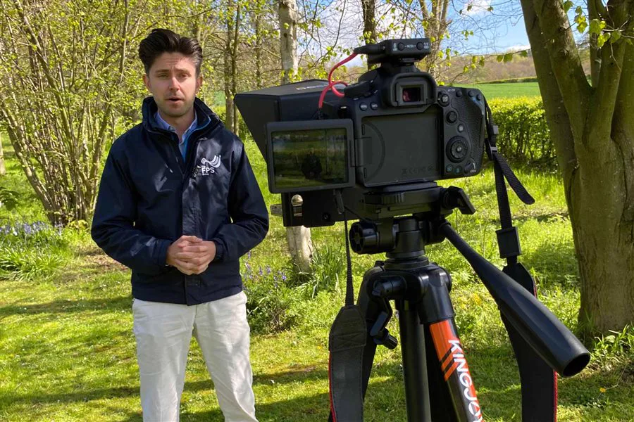 Simon Crowther filming a practical explainer video